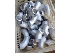 我廠專業(yè)生產(chǎn)合金彎頭，型號齊全，價格優(yōu)質(zhì)！